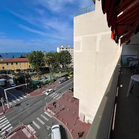 Les Pins Sea View - 4 People Appartement Juan-les-Pins
